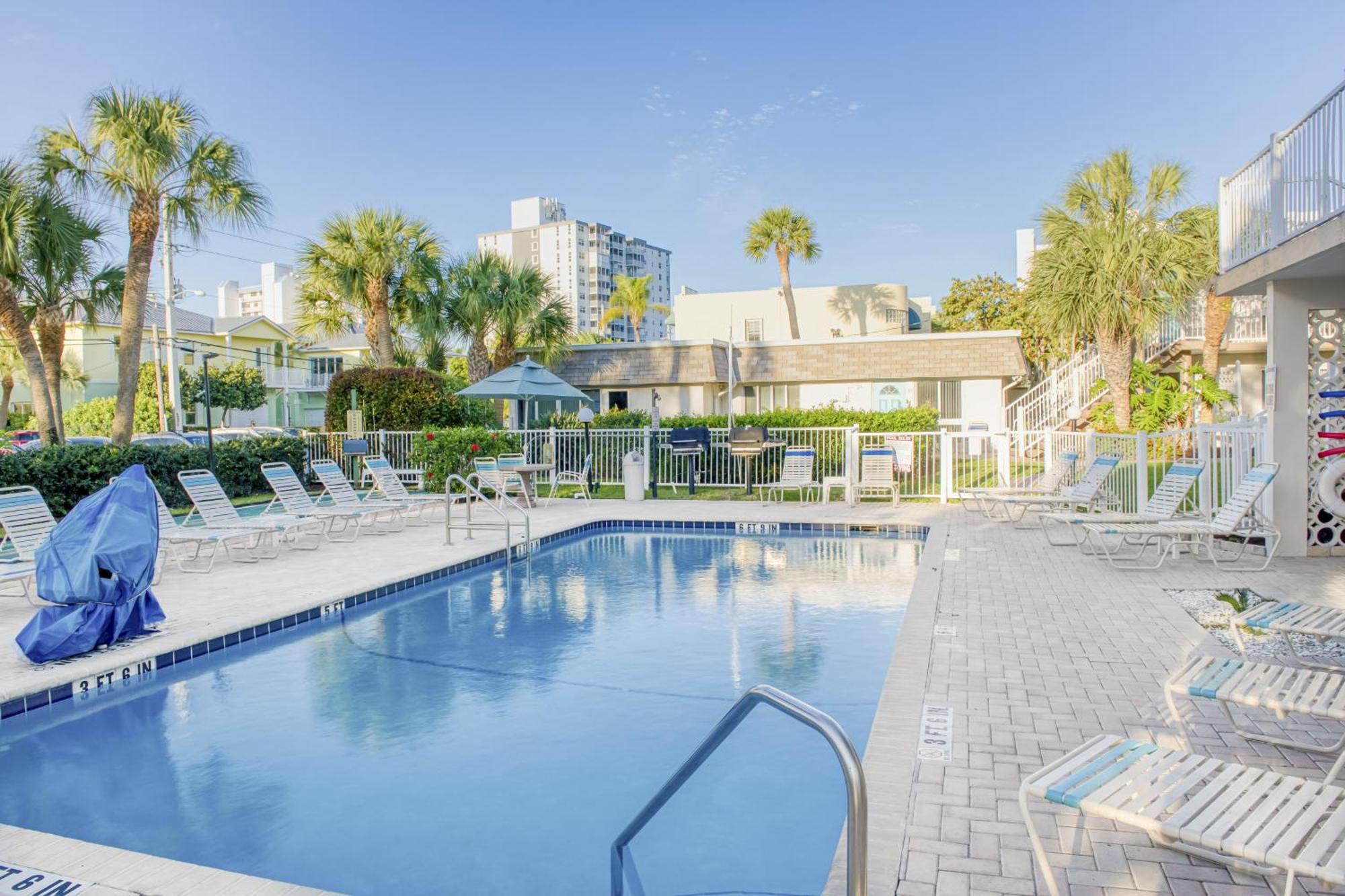Floranada Condos ポンパノビーチ エクステリア 写真